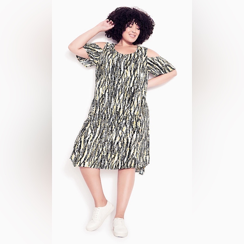 Zim & Zoe Ivory Yellow & Black Cold Shoulder Flutter Sleeve Dress Size 22/24